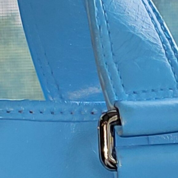 Open Top Turquoise Blue Marc Jacobs Tote *RARE* - Picture 10 of 13